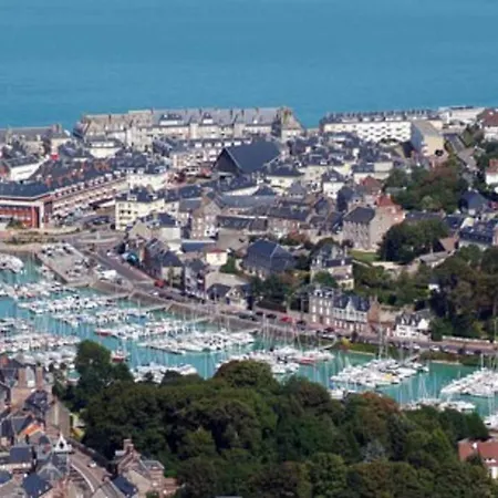 Appartement Très Bel Au Pied Du Port L'albâtre