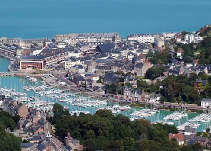 Appartement Très Bel Au Pied Du Port L'albâtre